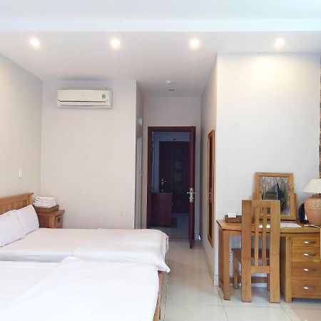 Venus Hotel - 2I1A Bach Dang P2 Tan Binh Хошимин Экстерьер фото