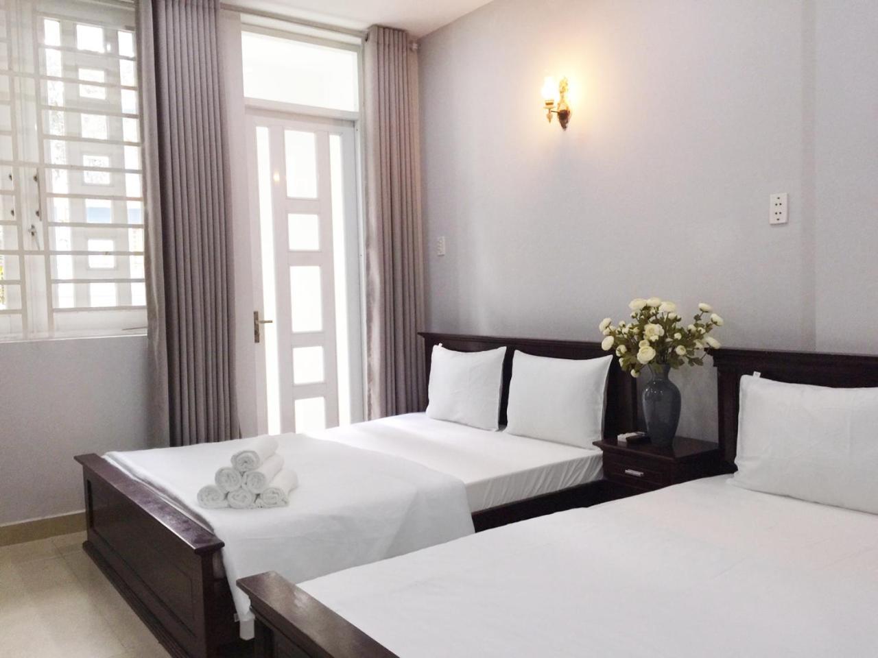 Venus Hotel - 2I1A Bach Dang P2 Tan Binh Хошимин Экстерьер фото