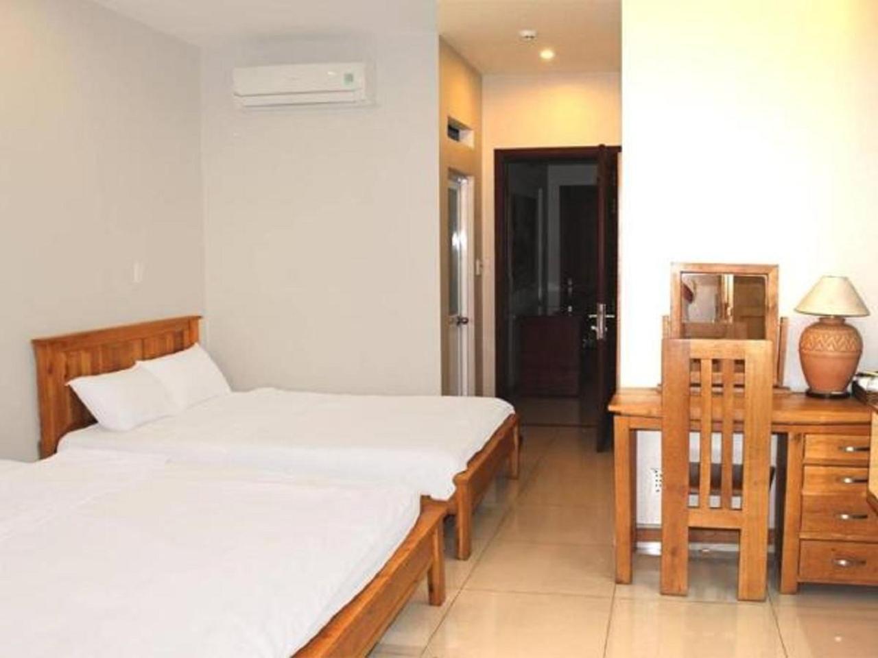 Venus Hotel - 2I1A Bach Dang P2 Tan Binh Хошимин Экстерьер фото