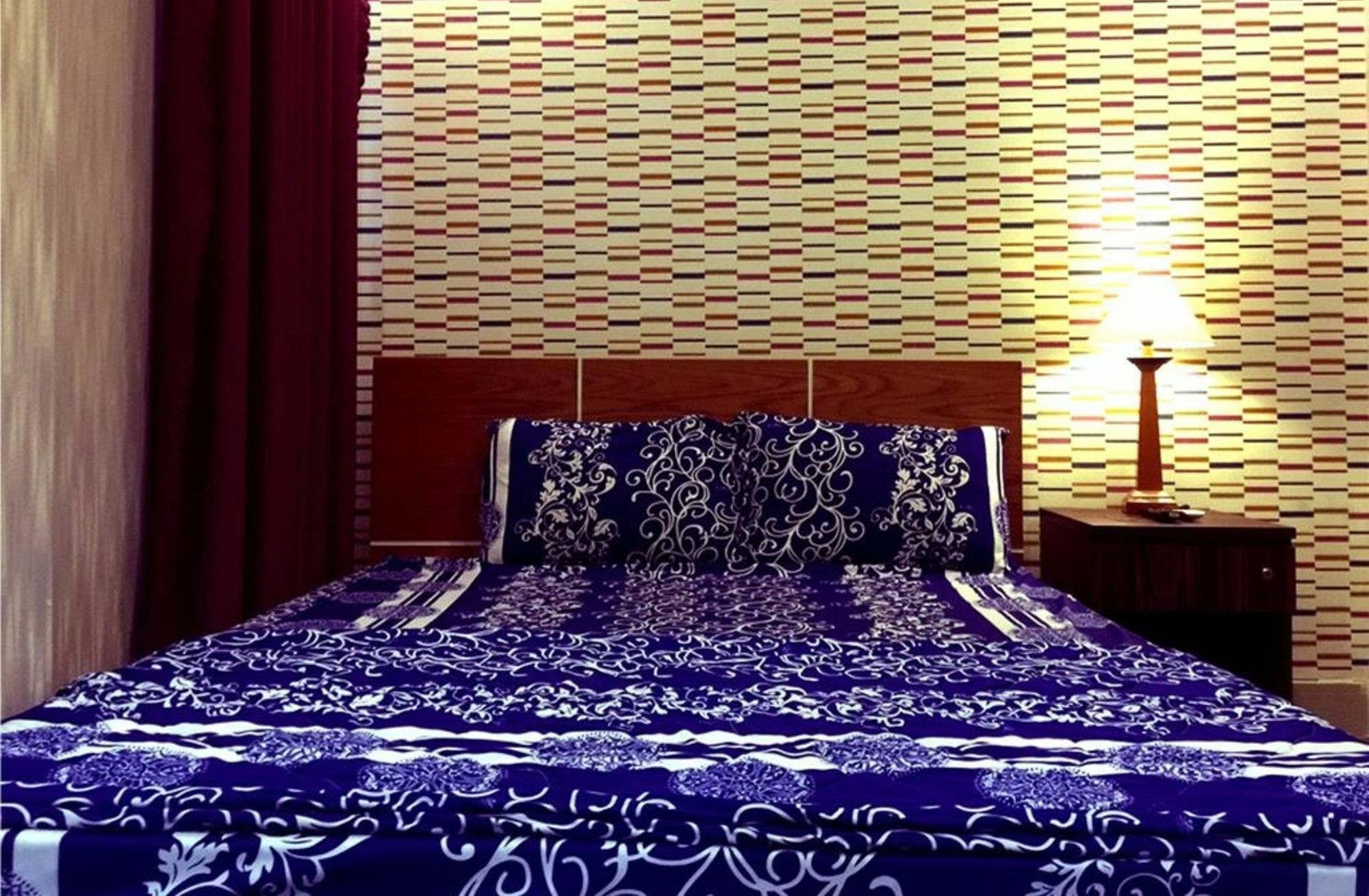 Venus Hotel - 2I1A Bach Dang P2 Tan Binh Хошимин Экстерьер фото