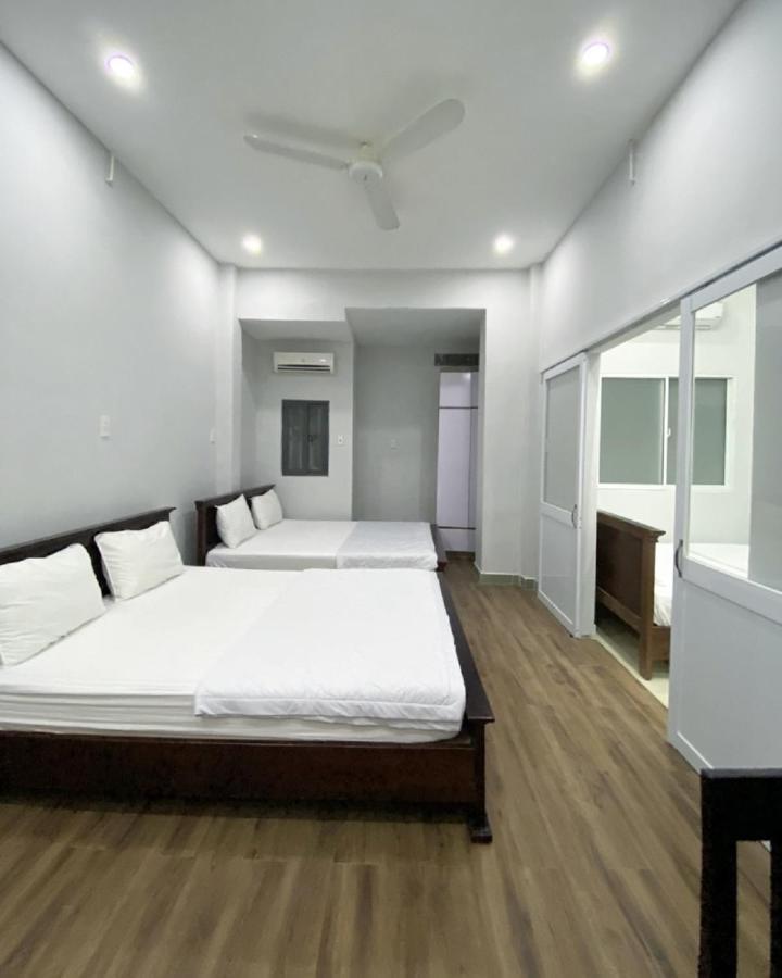 Venus Hotel - 2I1A Bach Dang P2 Tan Binh Хошимин Экстерьер фото